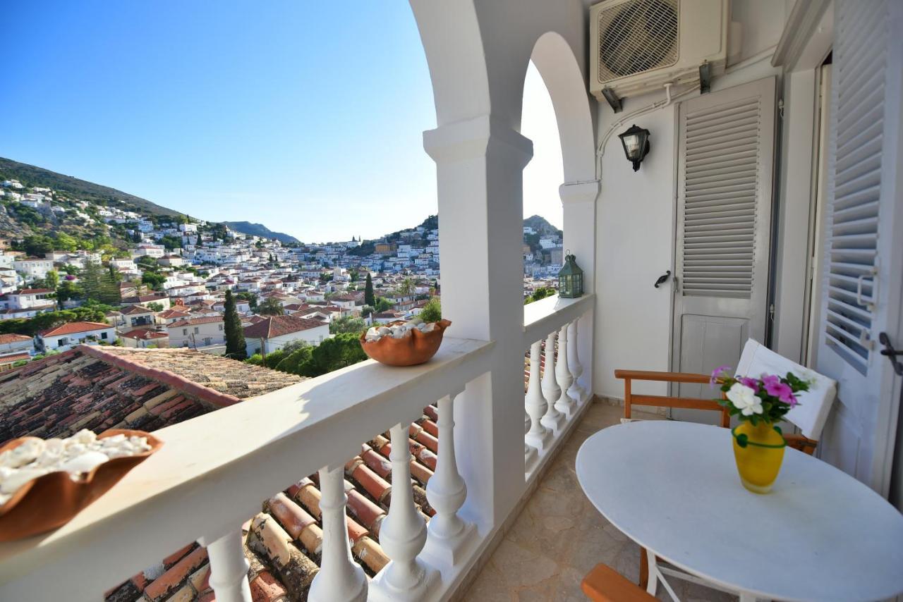 Feel At Home - Family House In Hydra Ngoại thất bức ảnh