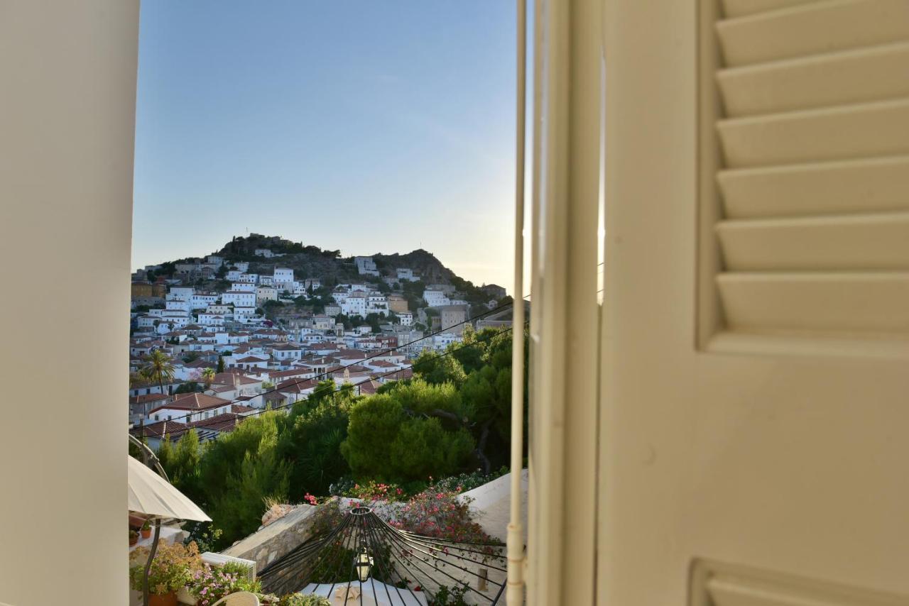 Feel At Home - Family House In Hydra Ngoại thất bức ảnh